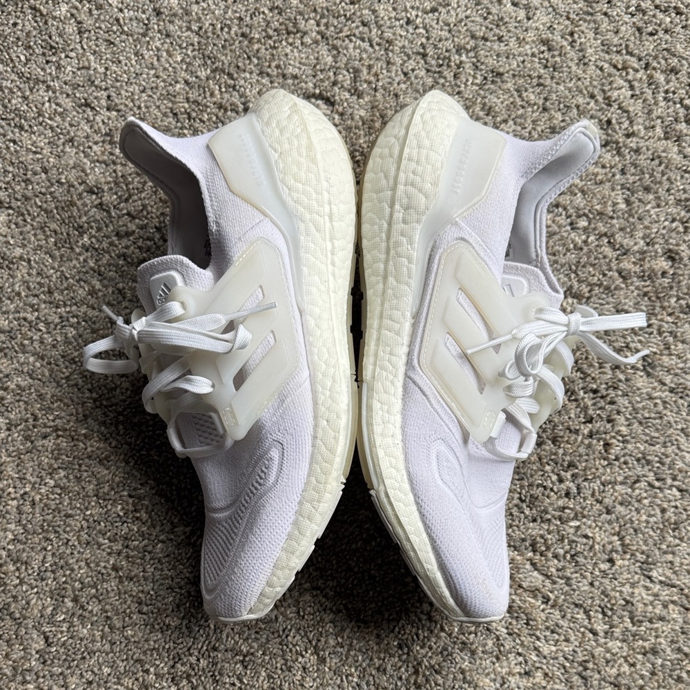 Adidas White Ultraboost 22 Sneakers size 7.5W/ 6M